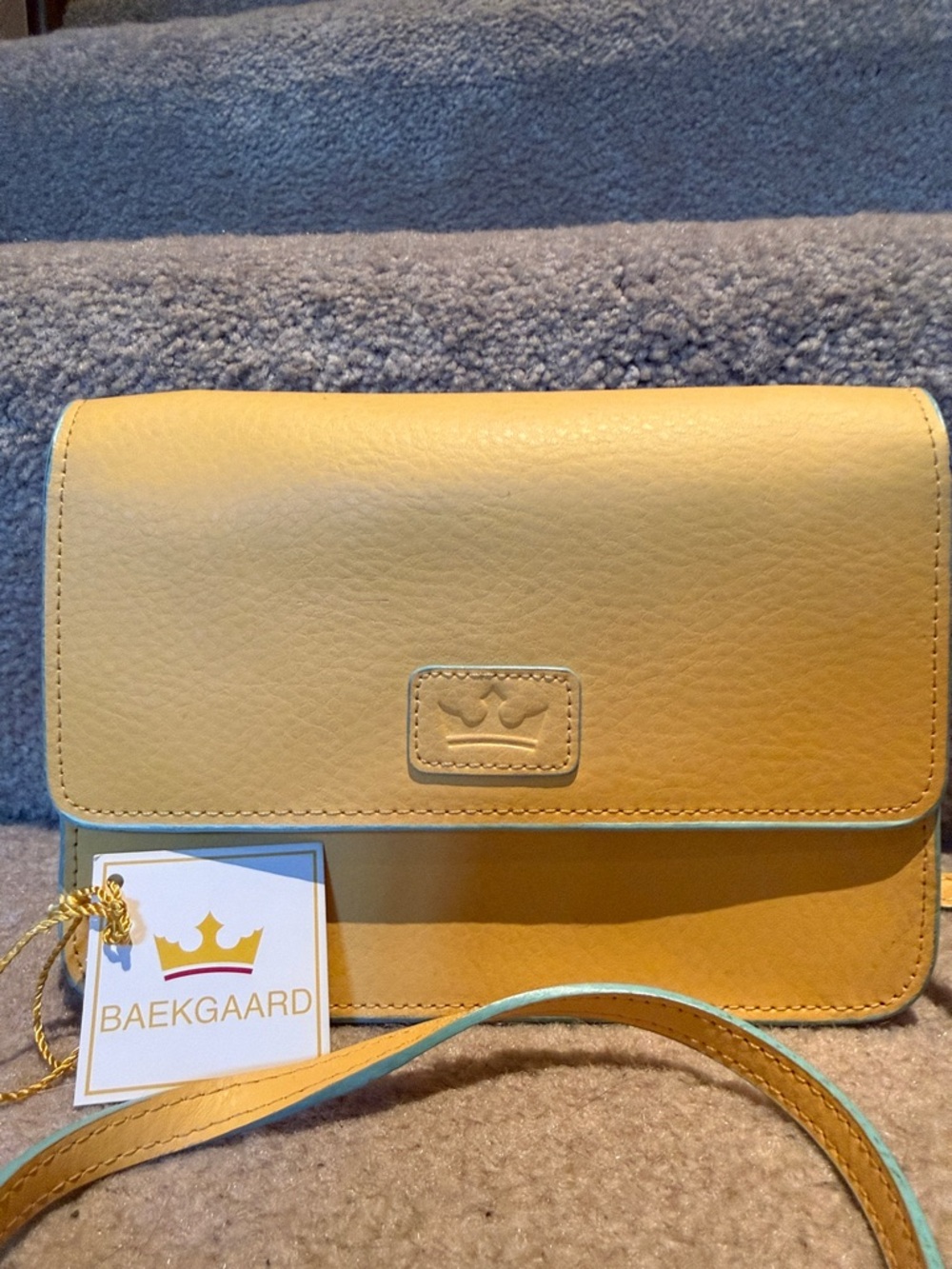 BRAND NEW Baekgaard Yellow Leather City Hipster Crossbody. Lemon/Caribbean Blue - Picture 2 of 9